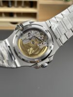 Patek Philippe Nautilus 5811/1G-001 Swiss Replica Watch – 1:1 Mirror Quality Watch 41MM - Image 5