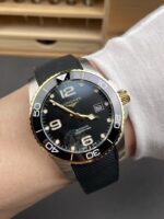 Longines HydroConquest 1:1 Swiss Replica Watch in Black Dial Rubber Strap  Gold Bezel - Image 9