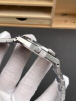 Audemars Piguet Royal Oak 41MM Steel Dial 904L Steel CALIBRE 4302 Movement 1:1 Mirror Replica - Image 6