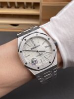 Audemars Piguet Royal Oak 41MM Steel Dial 904L Steel CALIBRE 4302 Movement 1:1 Mirror Replica - Image 10