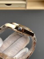 Vacheron Constantin Overseas Rose Gold 1:1 Mirror Replica Watch Blue Dial - Image 6
