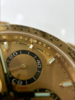 Rolex Cosmograph Daytona M126518 Yellow Gold Casing and Gold Dial Original Cal.4131 Movement - Image 5