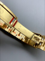 Rolex Cosmograph Daytona M126518 Yellow Gold Casing and Gold Dial Original Cal.4131 Movement - Image 10