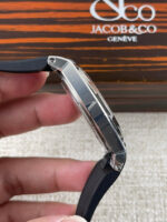 Vacheron Constantin Overseas 1:1 Mirror Swiss Replica Watch in White Dial – Rubber Strap - Image 5