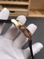Vacheron Constantin Super Clone Overseas Edition Rose Gold Casing Rubber Strap - Image 6