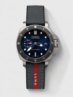 Panerai Submersible Luna Rossa 01565, blue dial, 904L stainless steel case, top-tier replica watch.