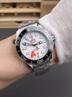 Omega Seamaster 300M Master Chronometer White Swiss 904L Steel 1:1 Mirror Replica Watch - Image 10