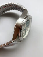 Breitling Chronomat B01 42 “Ireland Green” Dial with Silver Steel Bracelet – 1:1 Top-Tier Replica - Image 8