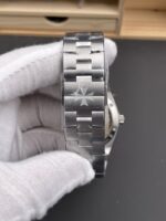 Vacheron Constantin Overseas 1:1 Mirror Swiss Replica Watch in Steel Blue Dial - Image 9