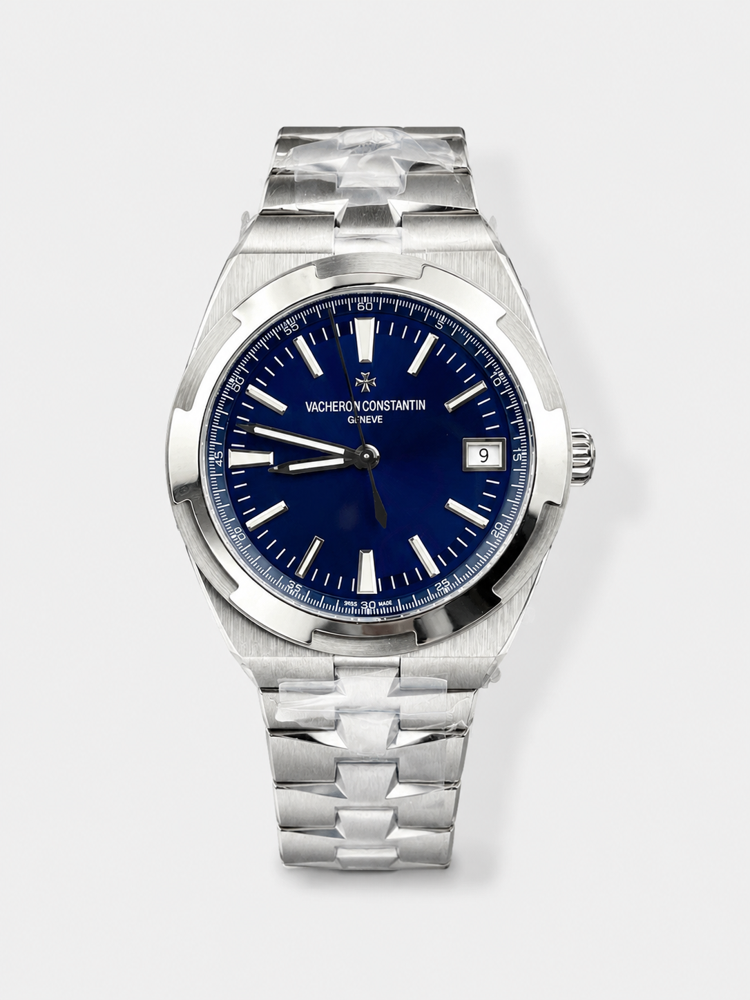 GW-C4EEA076 product image Vacheron Constantin Overseas 1:1 Mirror Swiss Replica Watch in Steel Blue Dial - Image 1
