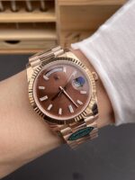 Rolex Day Date 40MM 1:1 Rose Gold in Brown Dial 1:1 Mirror Replica Watch(212 g) - Image 11