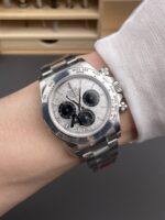 Rolex Daytona with Meteorite Dial – Cal.4131 Movement – ​​1:1 Swiss-Grade Replica – 904L Steel – Top-Tier Quality - Image 9
