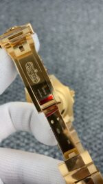 Rolex Submariner 41MM Date Ceramic Gold m126618lb – Replica 1:1 Mirror – Ultimate 904L Steel Watch - Image 6