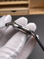 Jaeger-LeCoultre Master Ultra Thin Réserve De Marche 1:1 Mirror Replica Watch - Image 7
