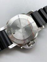 Panerai Submersible Bianco PAM2223 1:1 42MM 1:1 Mirror Replica Watch - Image 5