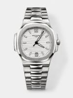 Patek Philippe Nautilus 7118/1A White Dial 1:1 Mirror Swiss Replica Watch in 904L Steel