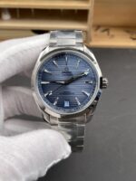 VS Factory Omega Men’s Seamaster Top-Tier Replica Watch – Blue Dial, Steel Bracelet (Ref. 220.10.41.21.10.001) - Image 2