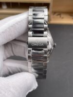 VS Factory Omega Men’s Seamaster Top-Tier Replica Watch – Blue Dial, Steel Bracelet (Ref. 220.10.41.21.10.001) - Image 9