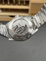 VS Factory Omega Men’s Seamaster Top-Tier Replica Watch – Blue Dial, Steel Bracelet (Ref. 220.10.41.21.10.001) - Image 5
